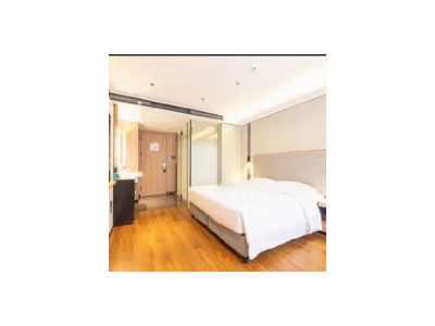 连住4小时，好莱坞高级大床